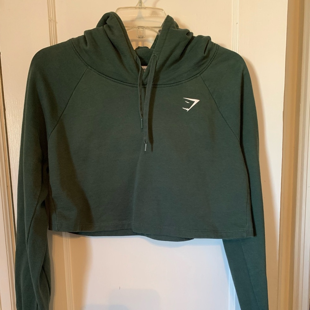 Gymshark cropped medium Olive Pullover Hoodie